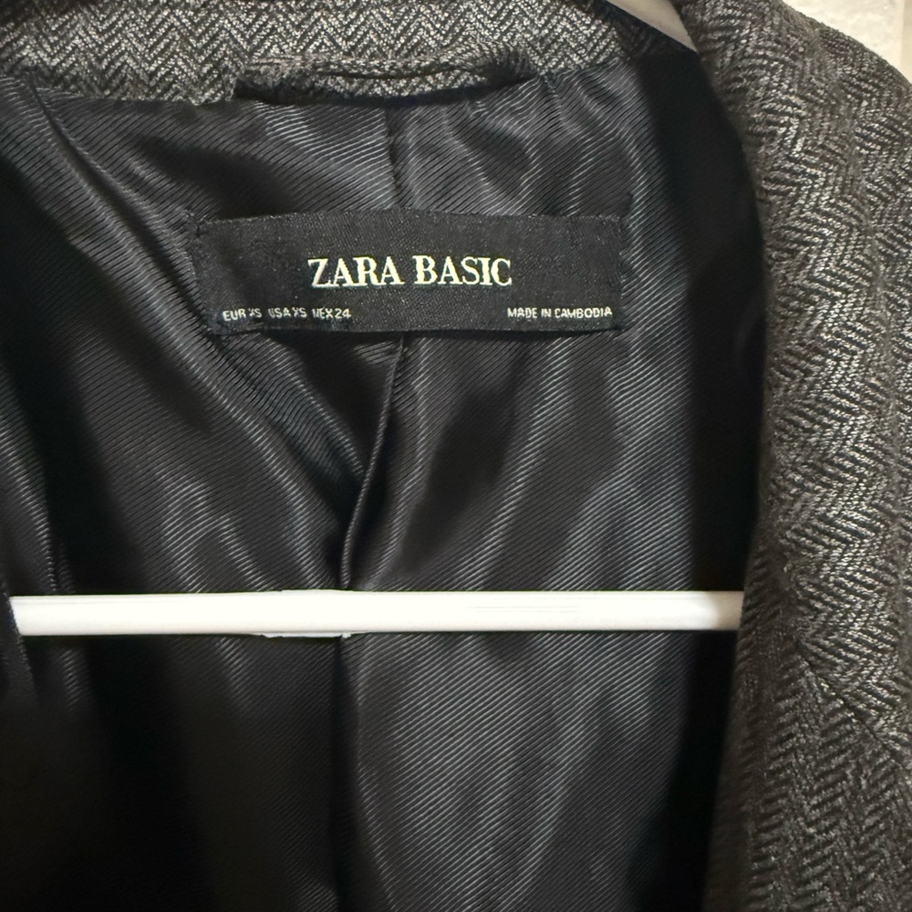 Zara Basic Herringbone Blazer In Gray - image 3
